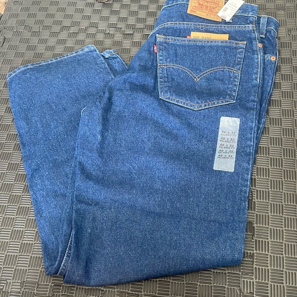 Levi Strauss & Co. blue jeans size 40 x 32 with tag relaxed fit